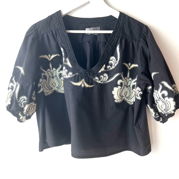 Anthropologie puff sleeve Embroidered Black Top sz LP - Picture 4 of 9